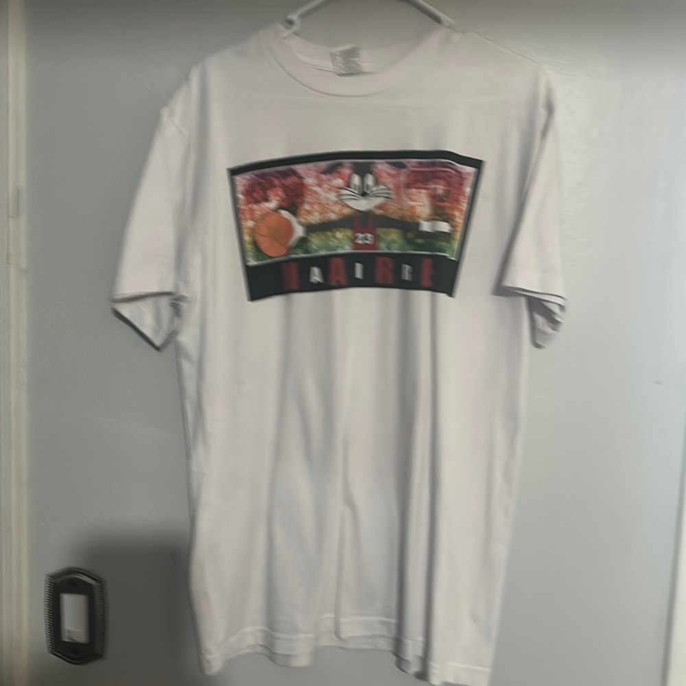 Hare jordan tshirt size L